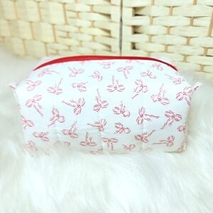 Handmade Quilted Boxy Bag Red Bows 100% Cotton Makeup Travel Lined